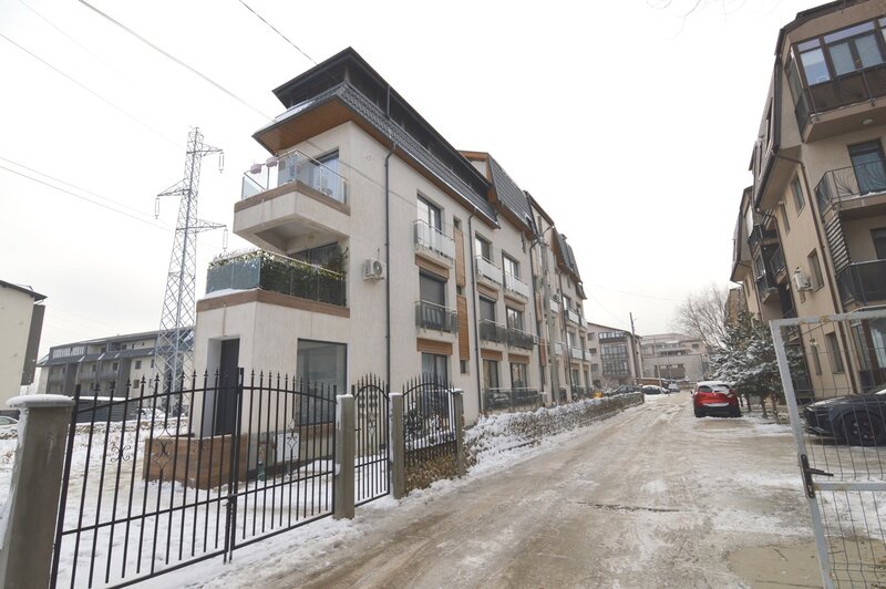 Fundeni, Dobroesti
